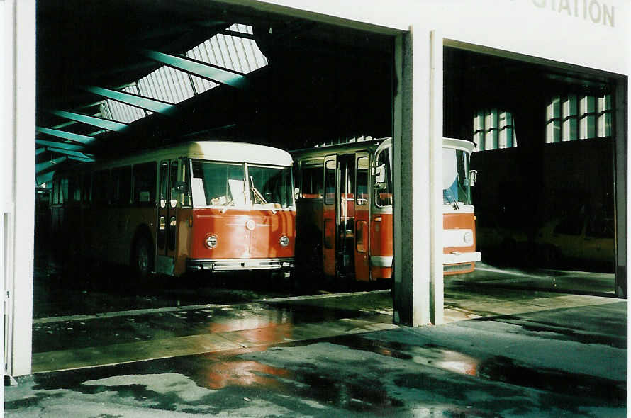 (002'418) - AFA Adelboden - Nr. 23/BE 345'172 - FBW/R&J (ex Bucheli, Kriens) im Januar 1988 im Autobahnhof Adelboden