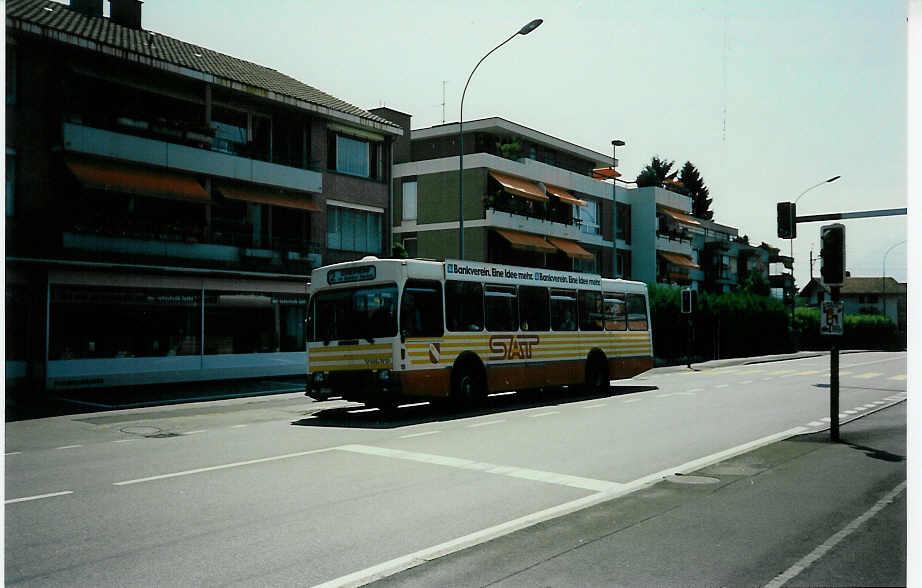 (003'423) - SAT Thun - Nr. 18/BE 419'018 - Volvo/Lauber im Juli 1988 in Thun, Post Drrenast