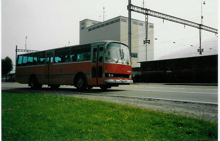 (006'316) - AFA Adelboden - Nr. 18/BE 26'773 - FBW/R&J am 24. Juli 1990 beim Bahnhof Frutigen