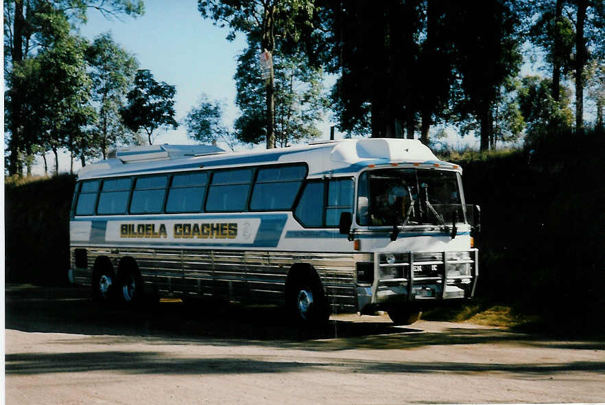 (010'725) - Biloela Coaches - MJH-78 - Denning am 21. Juni 1994 in Australien, Queensland