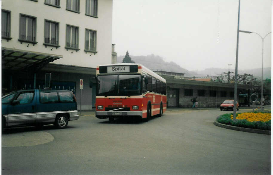 (013'928) - AAGK Koppigen - Nr. 4/BE 352'903 - Volvo/Lauber am 29. April 1996 beim Bahnhof Burgdorf