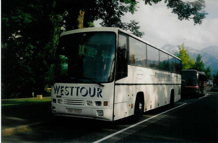 (017'204) - Aus Weissrussland: Westtour, Minsk - KM 3361 - Scania am 6. Juni 1997 in Thun, Lachen