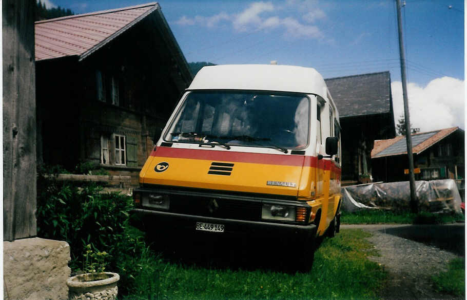 (017'223) - Seematter, Saxeten - BE 449'149 - Renault am 15. Juni 1997 in Saxeten, Dorf