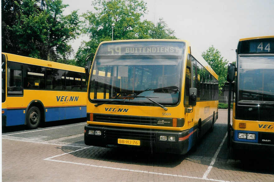 (017'823) - VEONN - Nr. 5569/BB-HJ-76 - Den Oudsten am 15. Juli 1997 beim Bahnhof Emmen