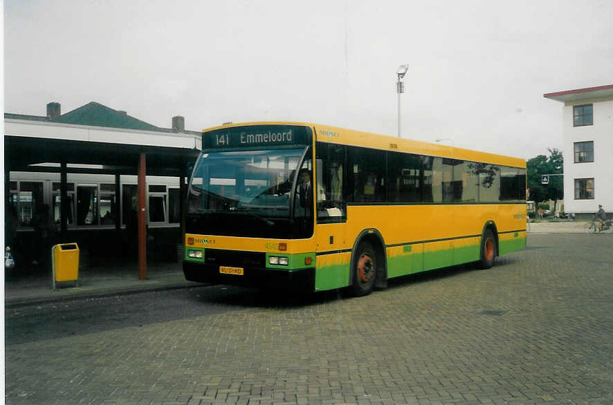 (018'118) - Midnet - Nr. 4545/VL-31-HD - DAF/Den Oudsten am 17. Juli 1997 in Emmeloord, Busstation