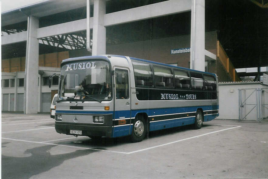 (018'300A) - Aus Deutschland: Musiol, Bddenstedt - HE-R 870 - Mercedes am 23. Juli 1997 in Thun, Grabengut