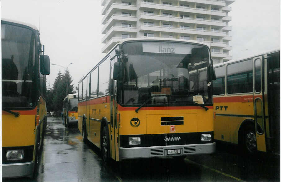 (018'331) - Solr&Fontana, Ilanz - Nr. 6/GR 325 - NAW/R&J am 2. August 1997 beim Bahnhof Ilanz