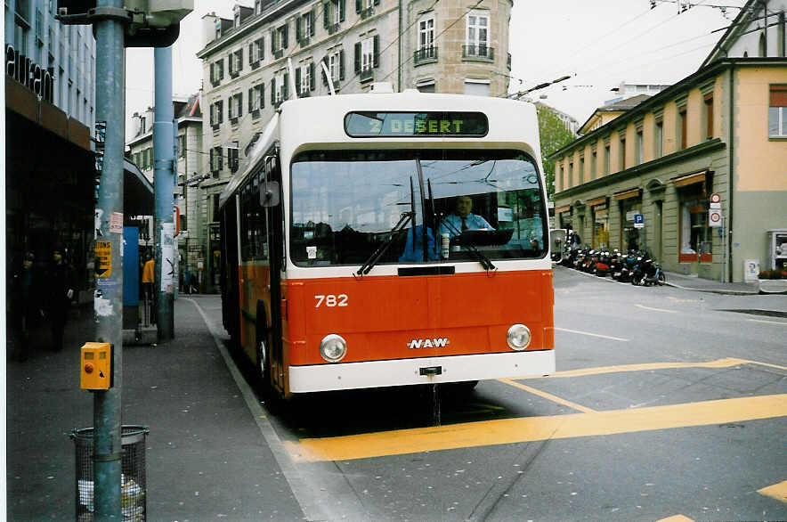 (022'320) - TL Lausanne - Nr. 782 - NAW/Lauber Trolleybus am 15. April 1998 in Lausanne, Place Riponne