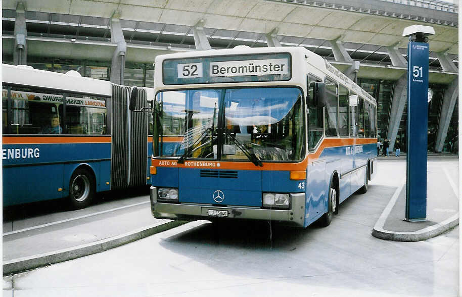 (022'500A) - AAGR Rothenburg - Nr. 43/LU 15'040 - Mercedes/Hess am 16. April 1998 beim Bahnhof Luzern