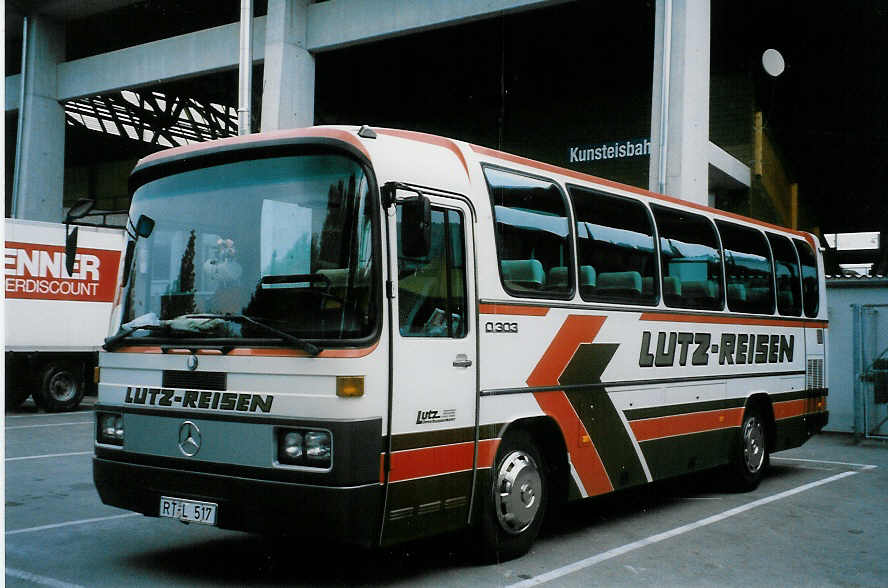 (022'915) - Aus Deutschland: Lutz, Reutlingen - RT-L 517 - Mercedes am 22. Mai 1998 in Thun, Grabengut