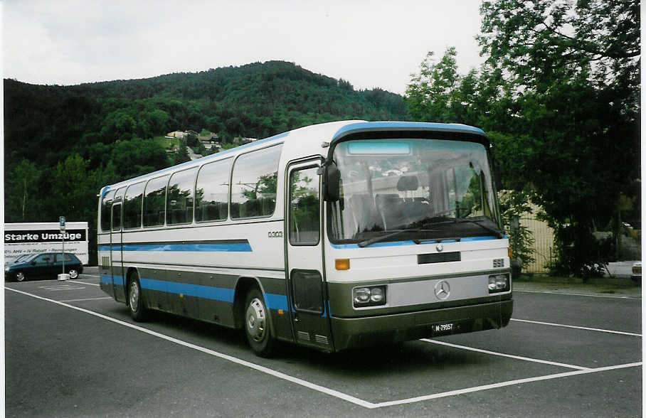 (023'536) - Schweizer Armee - M+79'557 - Mercedes am 18. Juni 1998 in Thun, Seestrasse
