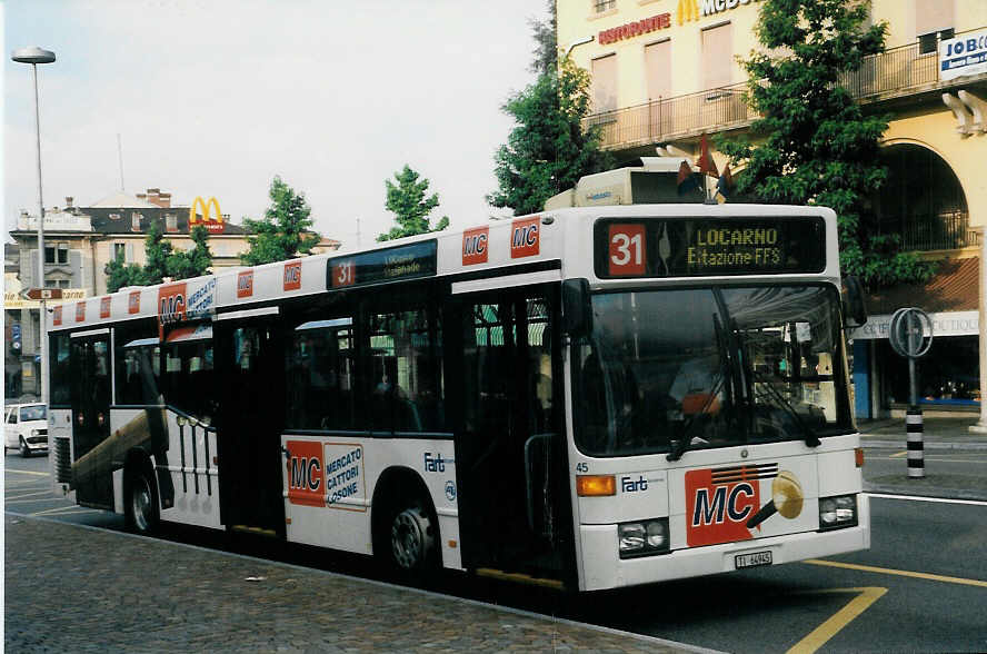 (024'504) - FART Locarno - Nr. 45/TI 64'945 - Mercedes am 14. Juli 1998 beim Bahnhof Locarno