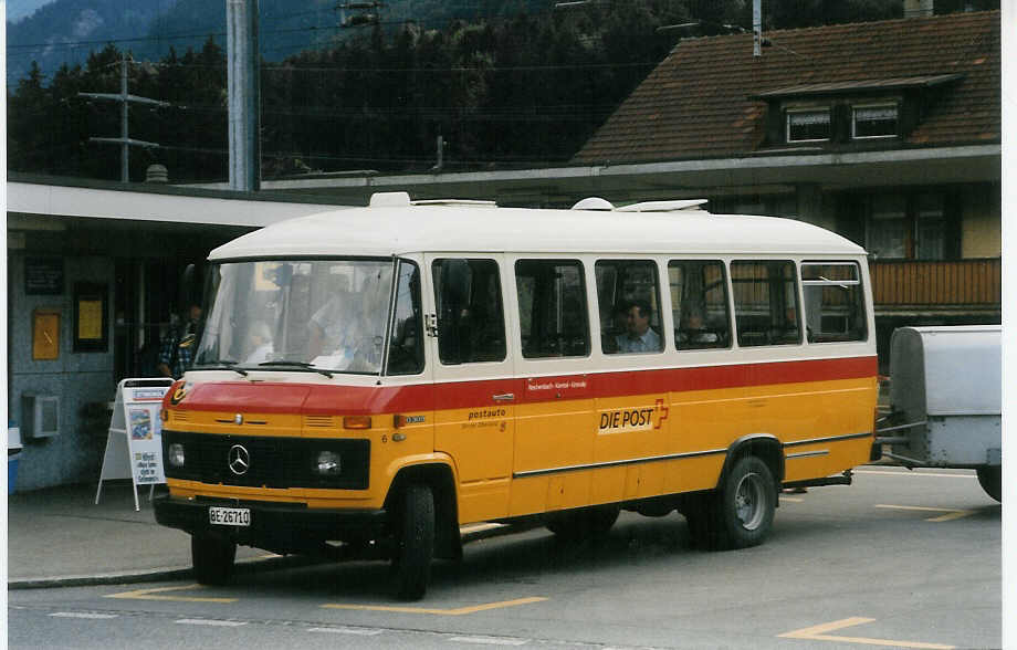 (024'607) - Geiger, Adelboden - Nr. 6/BE 26'710 - Mercedes am 14. Juli 1998 beim Bahnhof Reichenbach