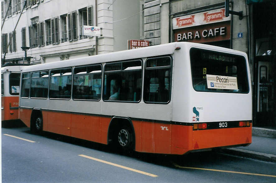 (025'724) - TL Lausanne - Nr. 903 - Lanz+Marti/Hess Personenanhnger am 22. August 1998 in Lausanne, Rue Neuve