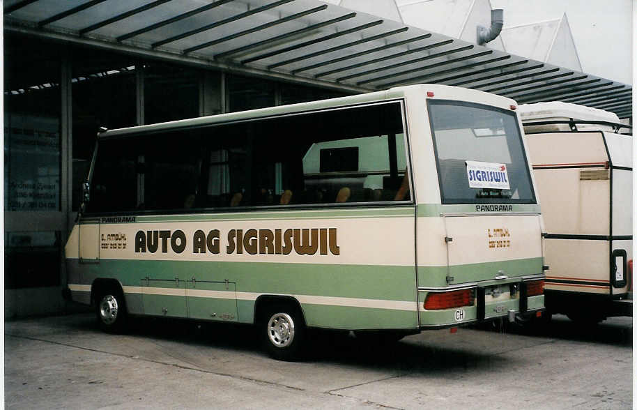 (025'915) - Ambhl, Gunten - VW/Auwrter (ex AGS Sigriswil) am 1. September 1998 in Thun, Garage STI