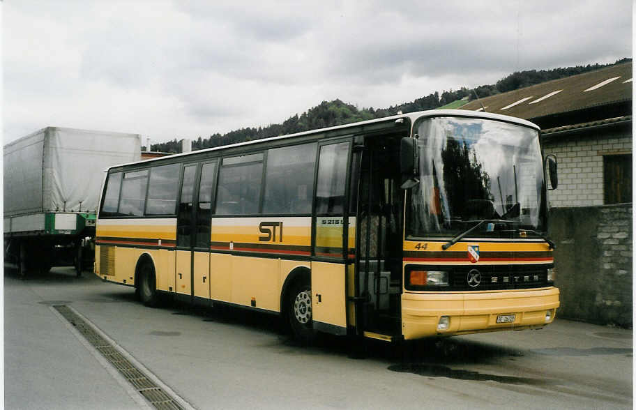 (026'130) - STI Thun - Nr. 44/BE 26'729 - Setra (ex AGS Sigriswil) am 17. September 1998 in Thun, Garage