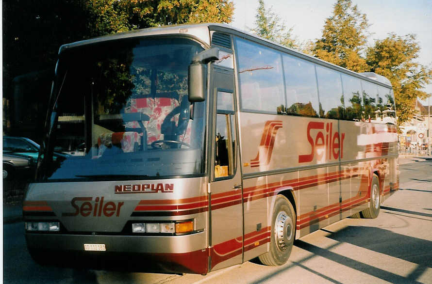 (026'135) - Seiler, Gerlafingen - SO 112'181 - Neoplan am 19. September 1998 bei der Schifflndte Thun