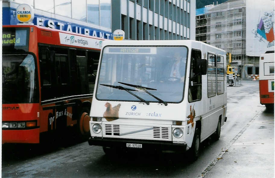 (026'736) - SBC Chur - Nr. 18/GR 97'518 - Steyr/Volvo am 6. Oktober 1998 beim Bahnhof Chur