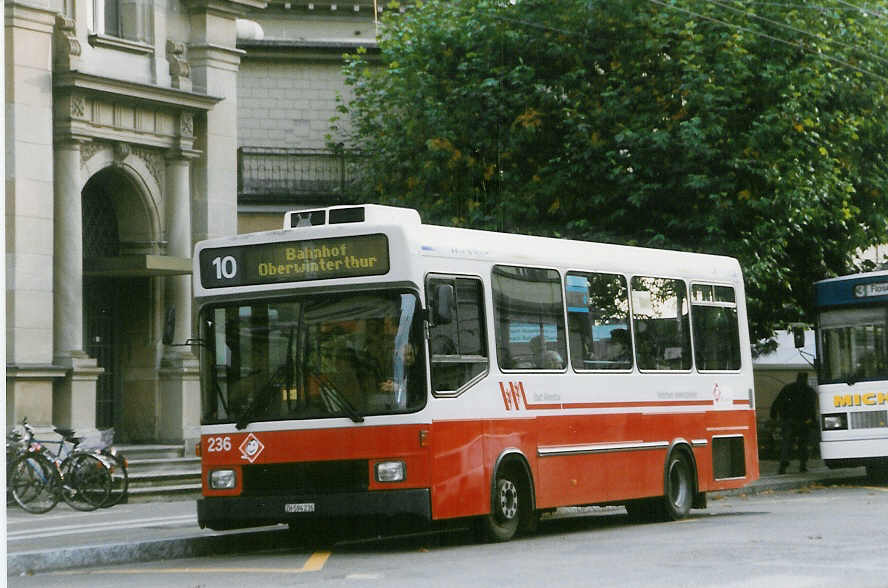 (027'729) - WV Winterthur - Nr. 236/ZH 594'236 - MAN/Hess am 24. Oktober 1998 beim Hauptbahnhof Winterthur