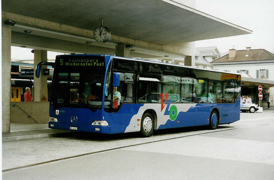 (032'425) - VZO Grningen - Nr. 1/ZH 41'401 - Mercedes am 26. Juni 1999 beim Bahnhof Uster