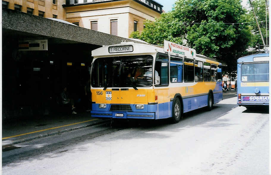 (033'333) - TC La Chaux-de-Fonds - Nr. 156/NE 85'650 - FBW/Hess am 6. Juli 1999 beim Bahnhof La Chaux-de-Fonds