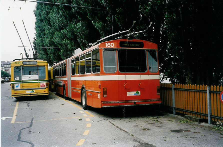 (033'935) - TN Neuchtel - Nr. 160 - FBW/Hess Gelenktrolleybus (ex Nr. 60) am 10. Juli 1999 in Neuchtel, Dpt