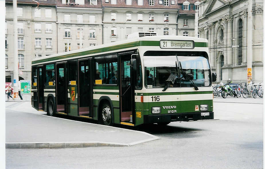 (034'034) - SVB Bern - Nr. 116/BE 427'116 - Volvo/R&J am 12. Juli 1999 beim Bahnhof Bern