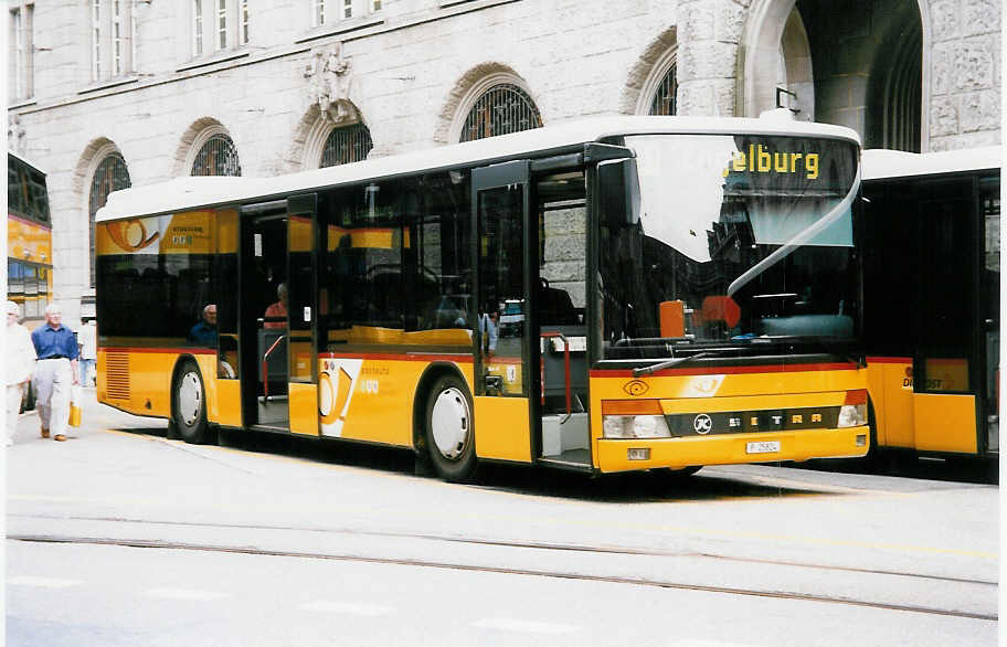 (034'722) - PTT-Regie - P 25'824 - Setra am 19. Juli 1999 beim Bahnhof St. Gallen