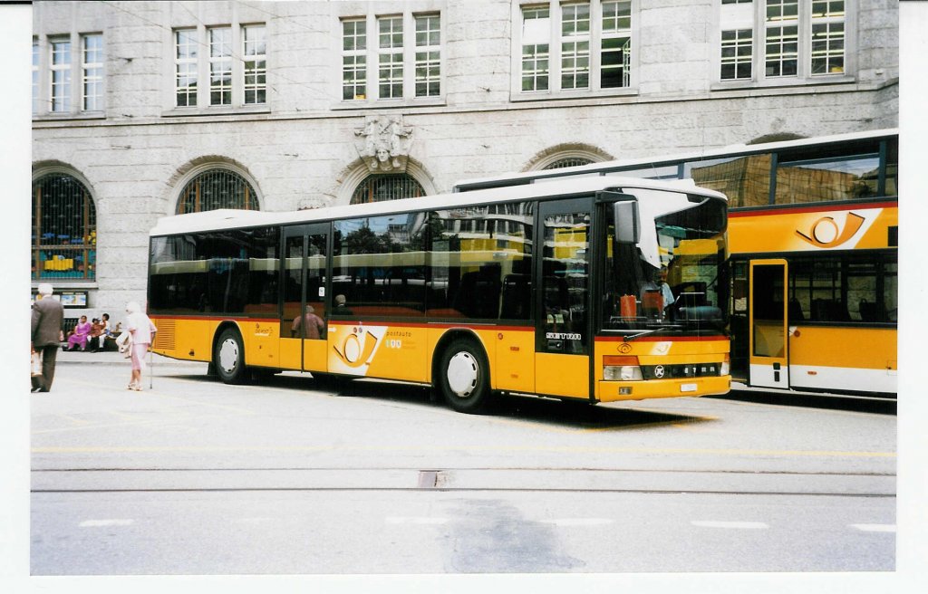 (034'724) - PTT-Regie - P 25'851 - Setra am 19. Juli 1999 beim Bahnhof St. Gallen