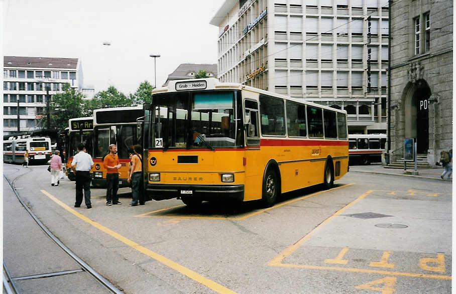 (034'736) - PTT-Regie - P 25'654 - Saurer/R&J am 19. Juli 1999 beim Bahnhof St. Gallen
