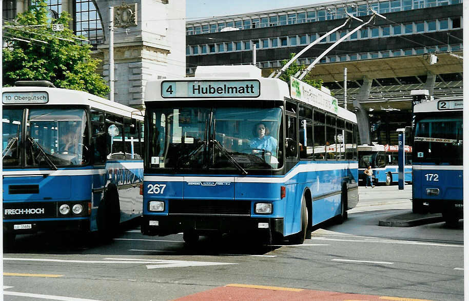 (034'904) - VBL Luzern - Nr. 267 - NAW/R&J-Hess Trolleybus am 26. Juli 1999 beim Bahnhof Luzern