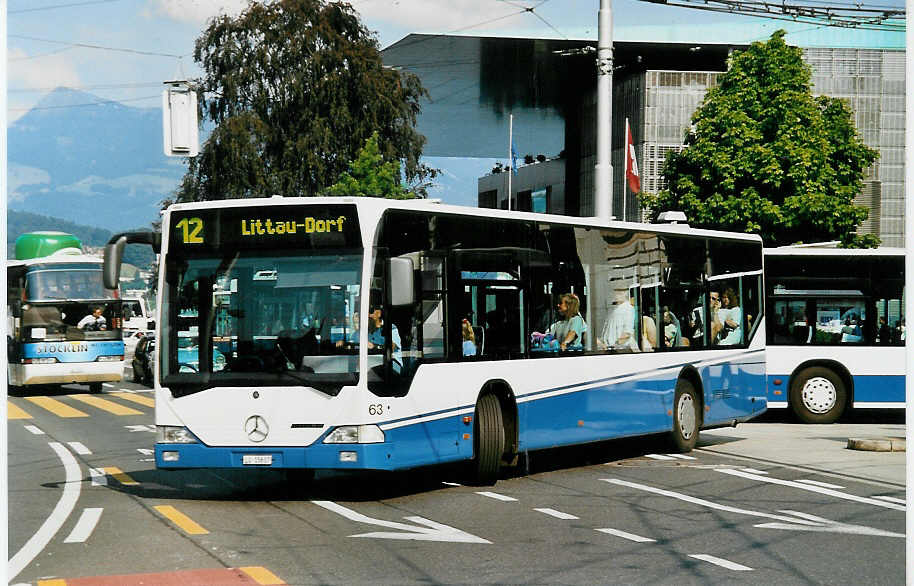 (034'913) - Gowa, Luzern - Nr. 63/LU 15'637 - Mercedes am 26. Juli 1999 beim Bahnhof Luzern