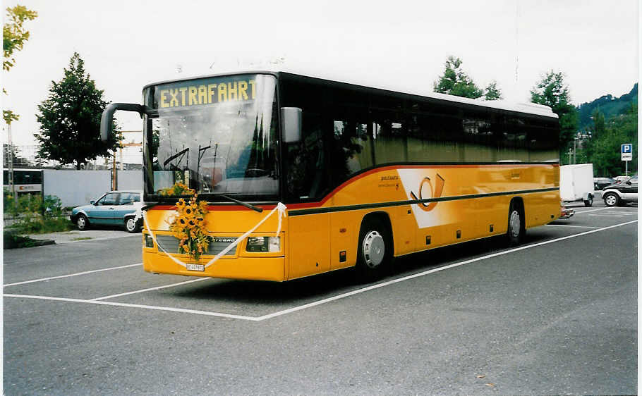 (035'416) - AVG Meiringen - Nr. 70/BE 417'870 - Mercedes am 21. August 1999 in Thun, Seestrasse