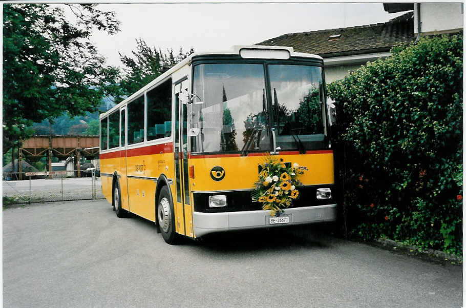 (036'710) - Spring, Schwenden - BE 26'671 - Saurer/R&J am 4. September 1999 in Thun, Seestrasse