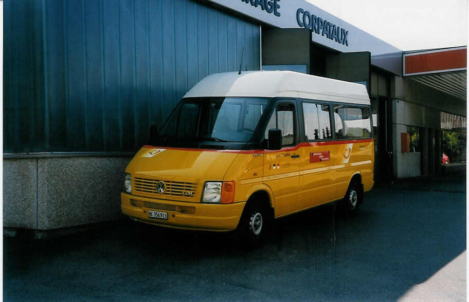 (036'818) - Corpataux, Schwarzenburg - BE 356'913 - VW (ex P 21'057) am 13. September 1999 in Schwarzenburg, Garage