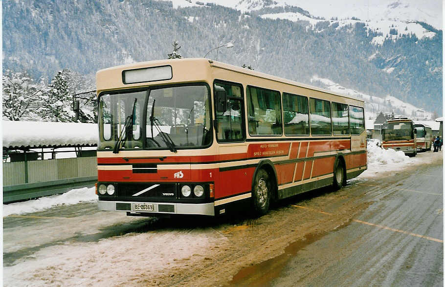 (038'227) - ASKA Aeschi - Nr. 1/BE 26'869 - Volvo/FHS am 31. Dezember 1999 beim Bahnhof Frutigen