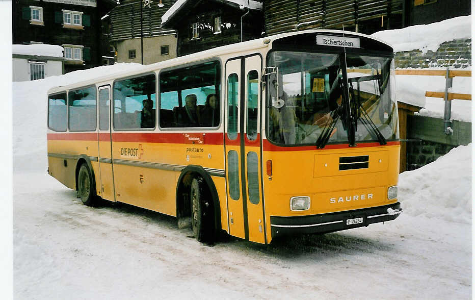 (038'422) - PTT-Regie - P 24'284 - Saurer/R&J am 1. Januar 2000 in Tschiertschen, Wendeplatz