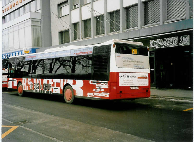 (038'437) - SBC Chur - Nr. 16/GR 97'516 - Neoplan am 1. Januar 2000 beim Bahnhof Chur