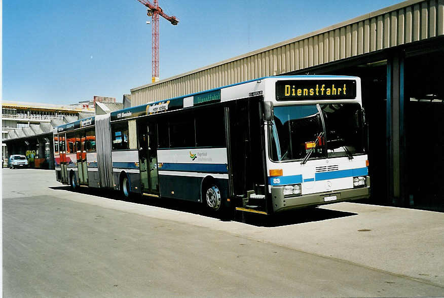 (040'108) - ZVB Zug - Nr. 83/ZG 46'083 - Mercedes am 8. April 2000 in Zug, Garage
