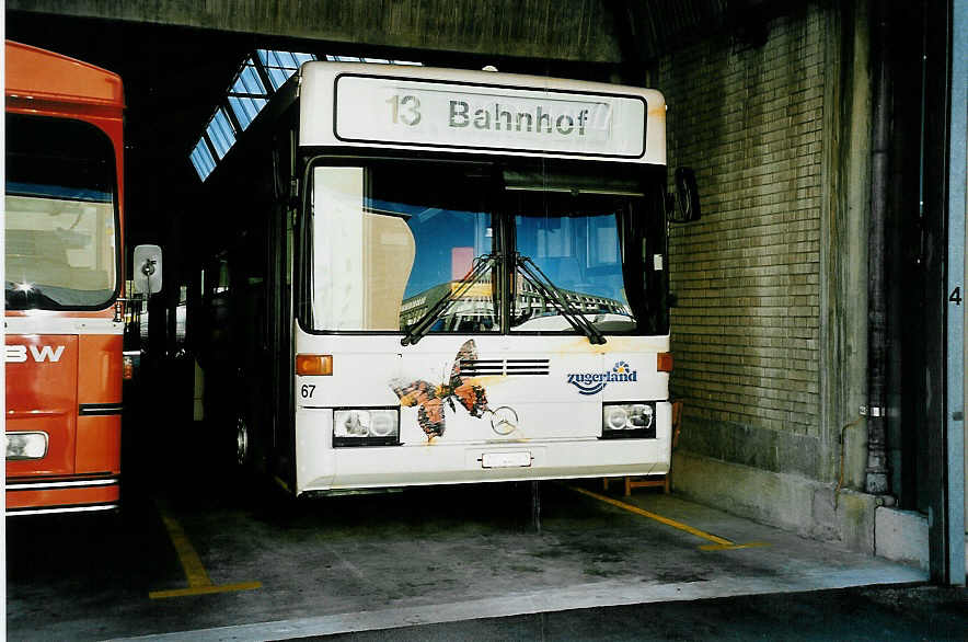 (040'133) - ZVB Zug - Nr. 67/ZG 44'067 - Mercedes/Hess am 8. April 2000 in Zug, Garage