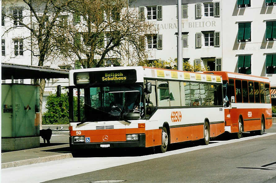 (040'333) - BSU Solothurn - Nr. 59/SO 21'973 - Mercedes am 22. April 2000 in Solothurn, Amthausplatz