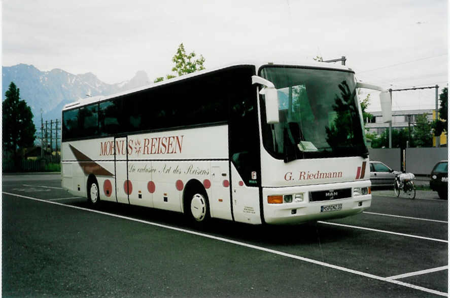 (040'628) - Aus Deutschland: Riedmann, Hafenlohr - MSP-NZ 33 - MAN am 25. Mai 2000 in Thun, Seestrasse