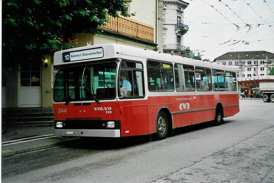 (041'907) - WV Winterthur - Nr. 244/ZH 511'244 - Volvo/Hess am 13. Juli 2000 beim Hauptbahnhof Winterthur