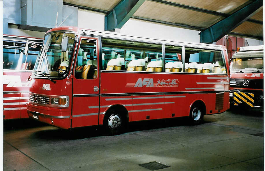 (043'501) - AFA Adelboden - Nr. 10/BE 26'774 - Setra (ex Frhlich, Zrich) am 9. Oktober 2000 im Autobahnhof Adelboden