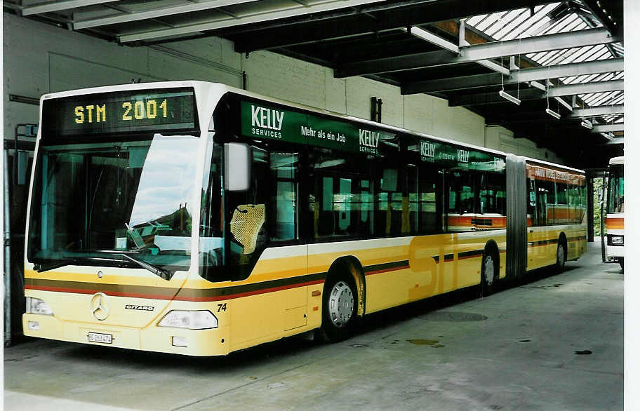 (046'407) - STI Thun - Nr. 74/BE 263'474 - Mercedes am 1. Mai 2001 in Thun, Garage