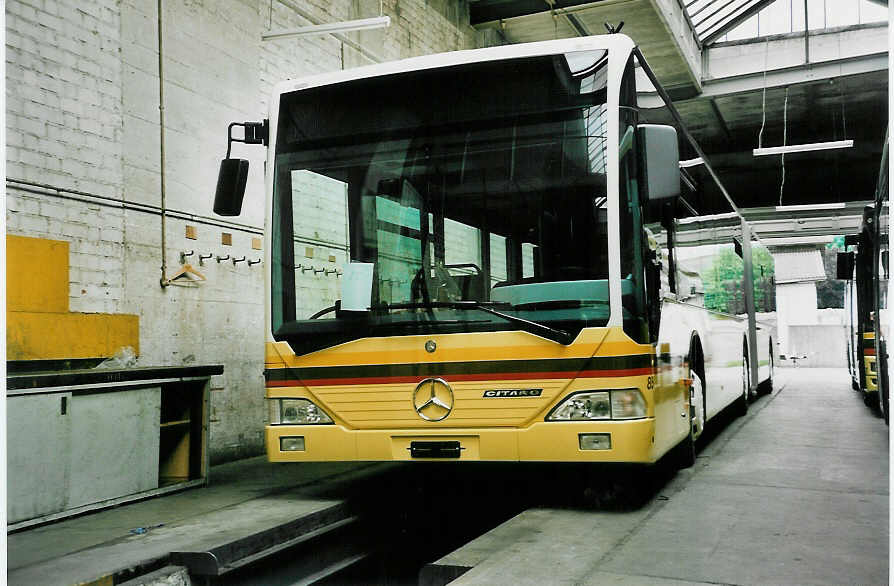 (046'734) - STI Thun - Nr. 85 - Mercedes am 21. Mai 2001 in Thun, Garage