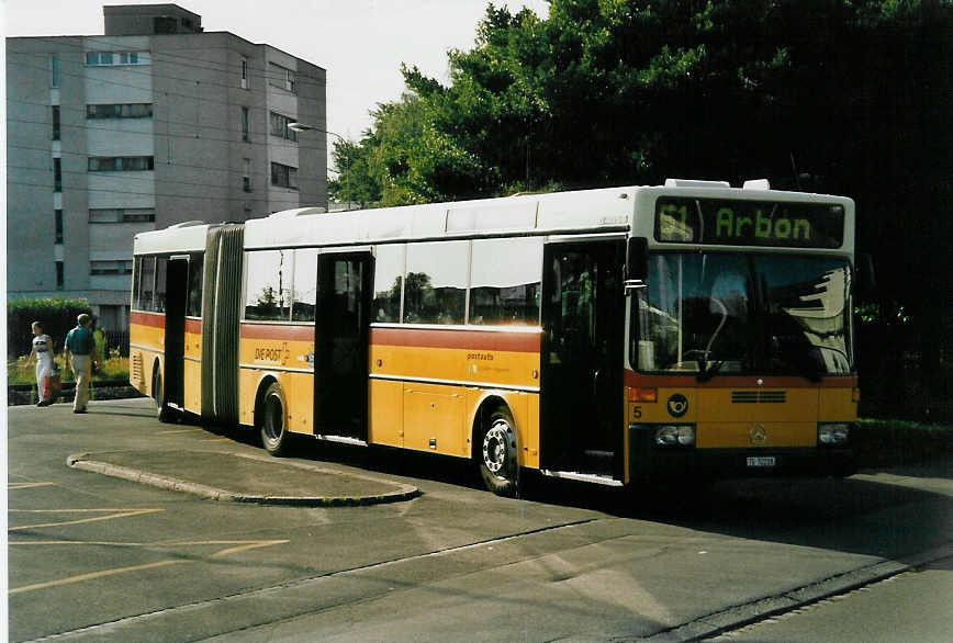 (047'806) - Cars Alpin Neff, Arbon - Nr. 5/TG 52'208 - Mercedes am 10. Juli 2001 beim Bahnhof Arbon