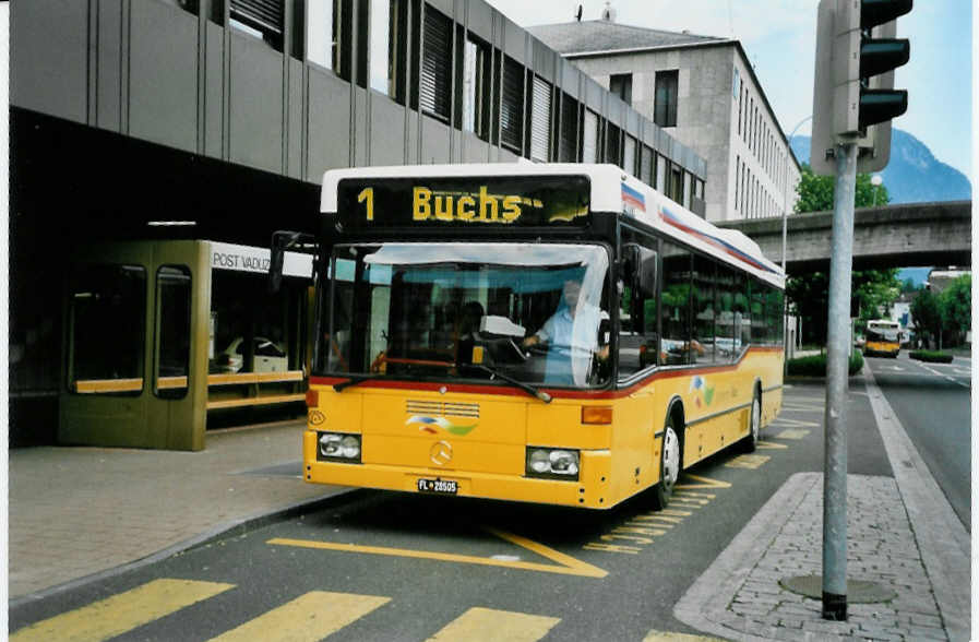(048'336) - Matt, Mauren - Nr. 5/FL 28'505 - Mercedes (ex Frommelt, Vaduz) am 17. Juli 2001 in Vaduz, Post