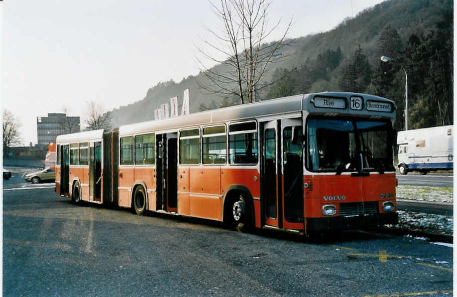 (050'830) - TPG Genve - Nr. 170 - Volvo/R&J am 15. Dezember 2001 in Biel, BTR