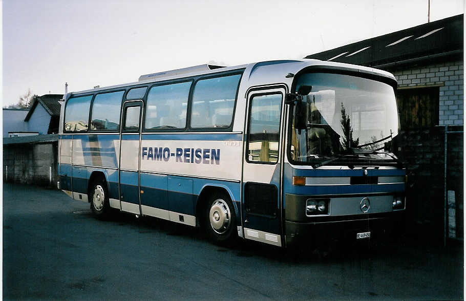 (052'218) - Famo, Sderen - BE 449'450 - Mercedes am 16. Mrz 2002 in Thun, Garage STI